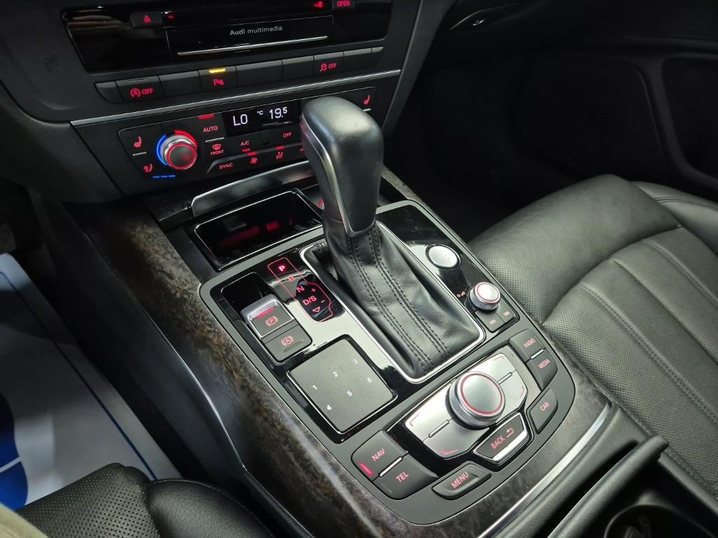 VW/AUDI A6 (4th Generation) 40 TFSI