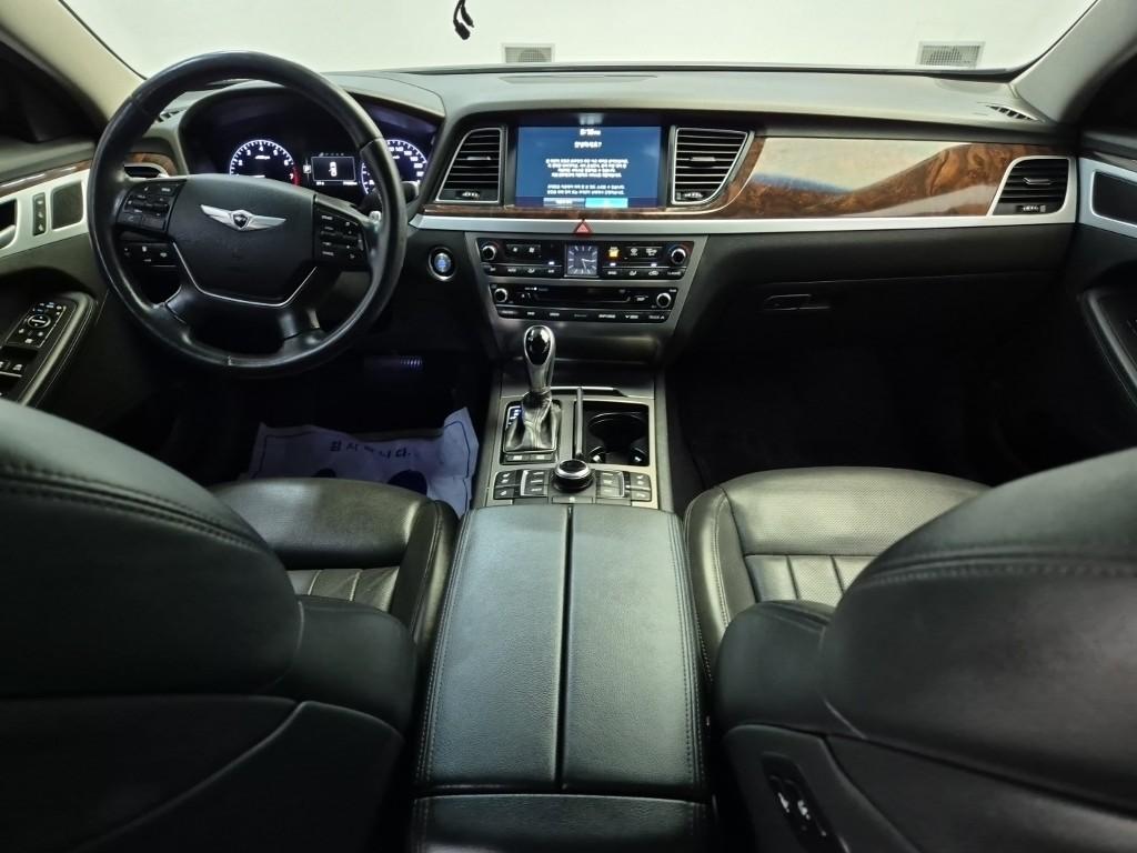 HYUNDAI Genesis DH G330 AWD