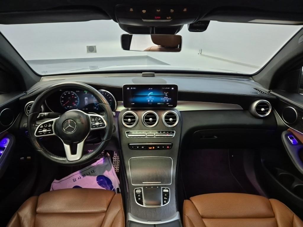BENZ GLC-Class GLC 300e 4matic Coupe