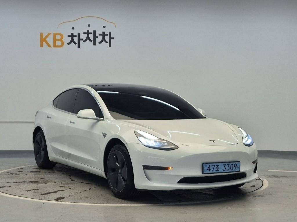 Tesla Model 3 EV RWD