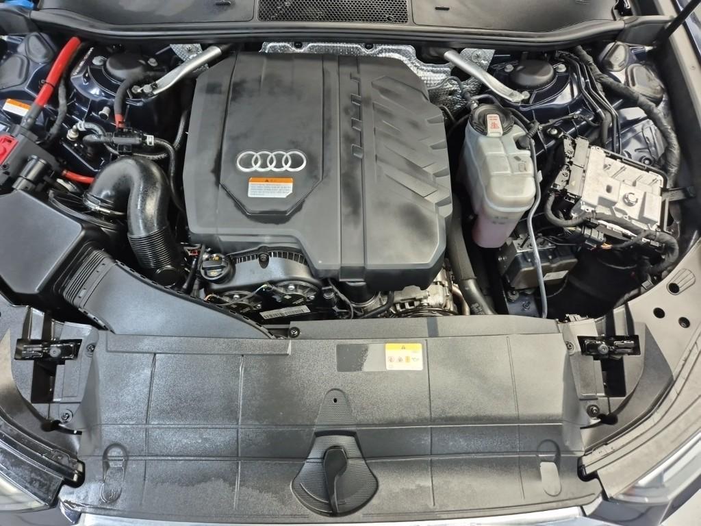 VW/AUDI A6 (5th Generation) 45 TFSI Quattro