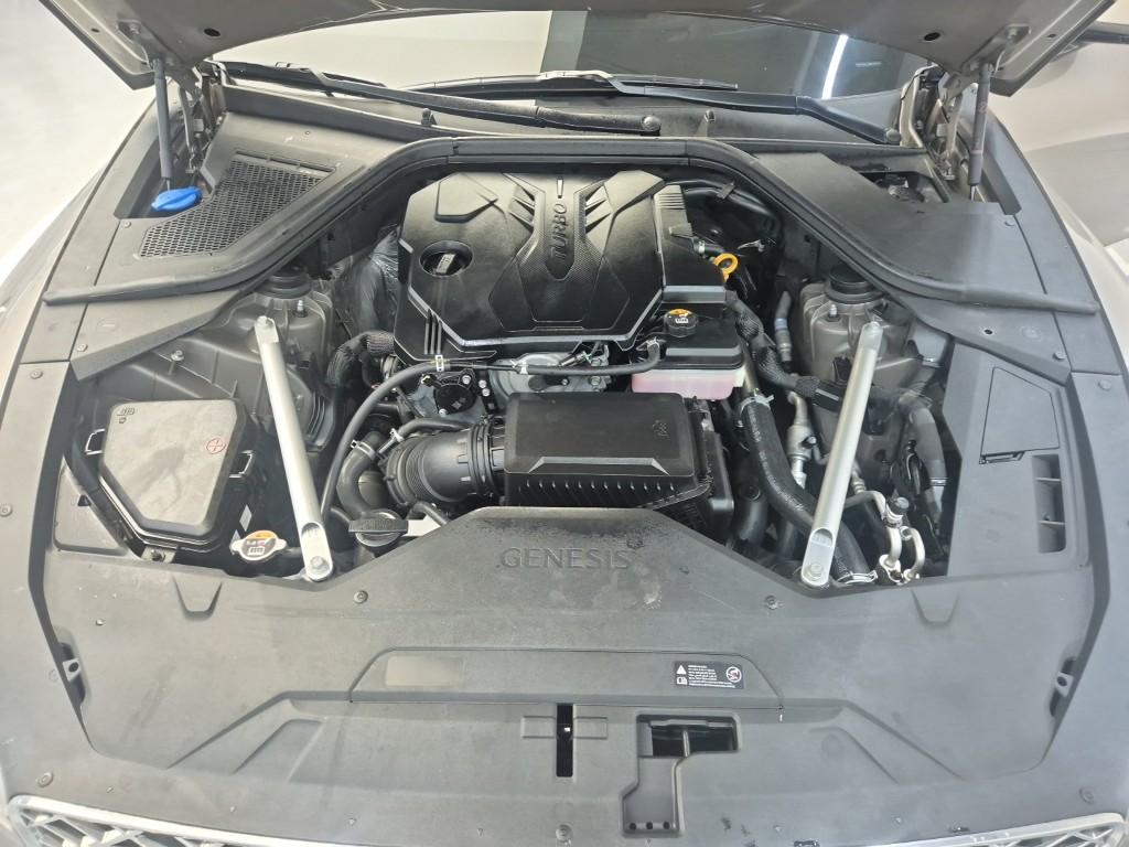 GENESIS The All New G80 Gasoline 2.5 AWD