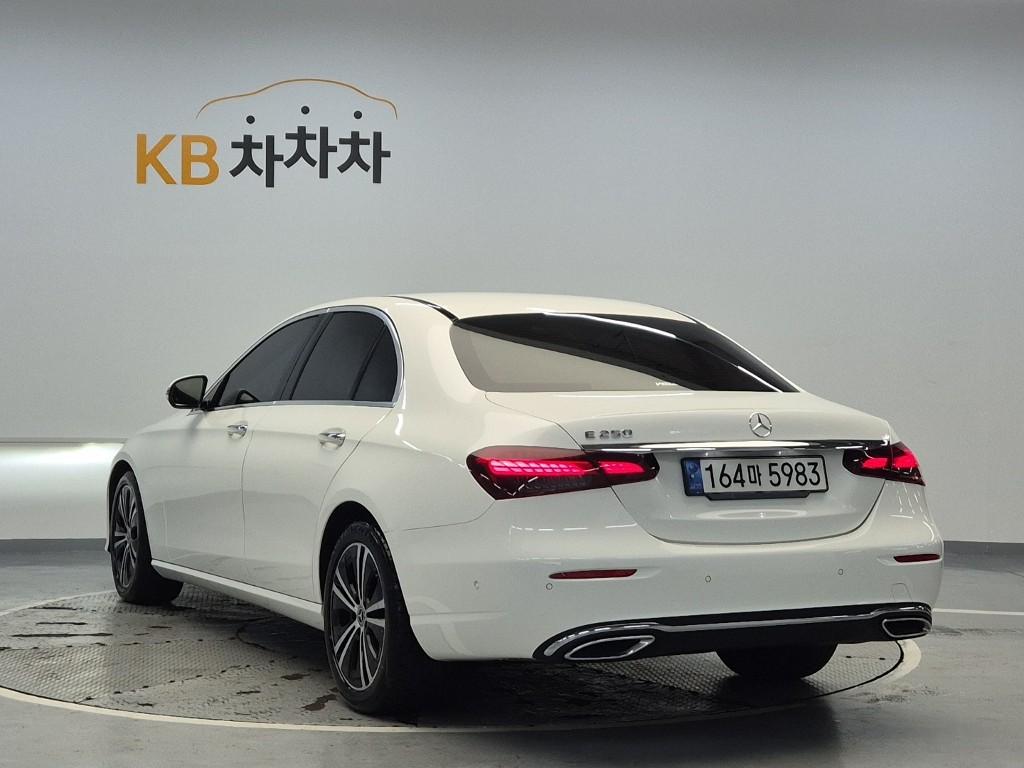 BENZ E-Class (5th Generation) E250