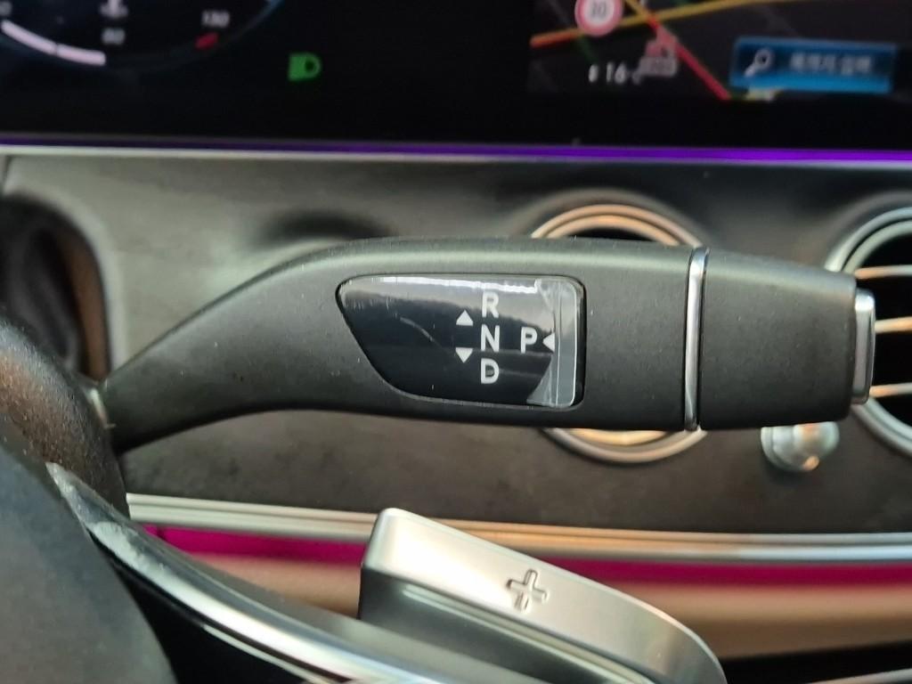 BENZ E-Class (5th Generation) E250