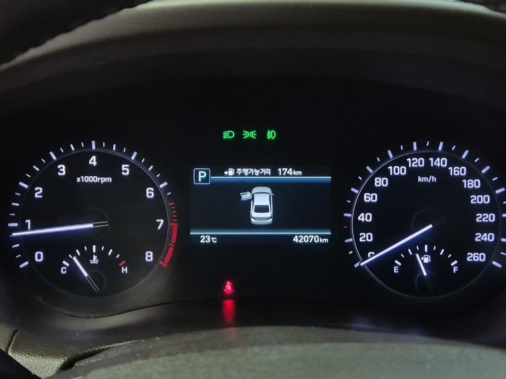 GENESIS G80 3.3 GDi AWD