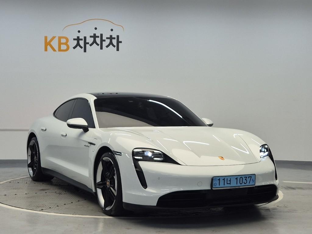 PORSCHE Taycan EV 4S