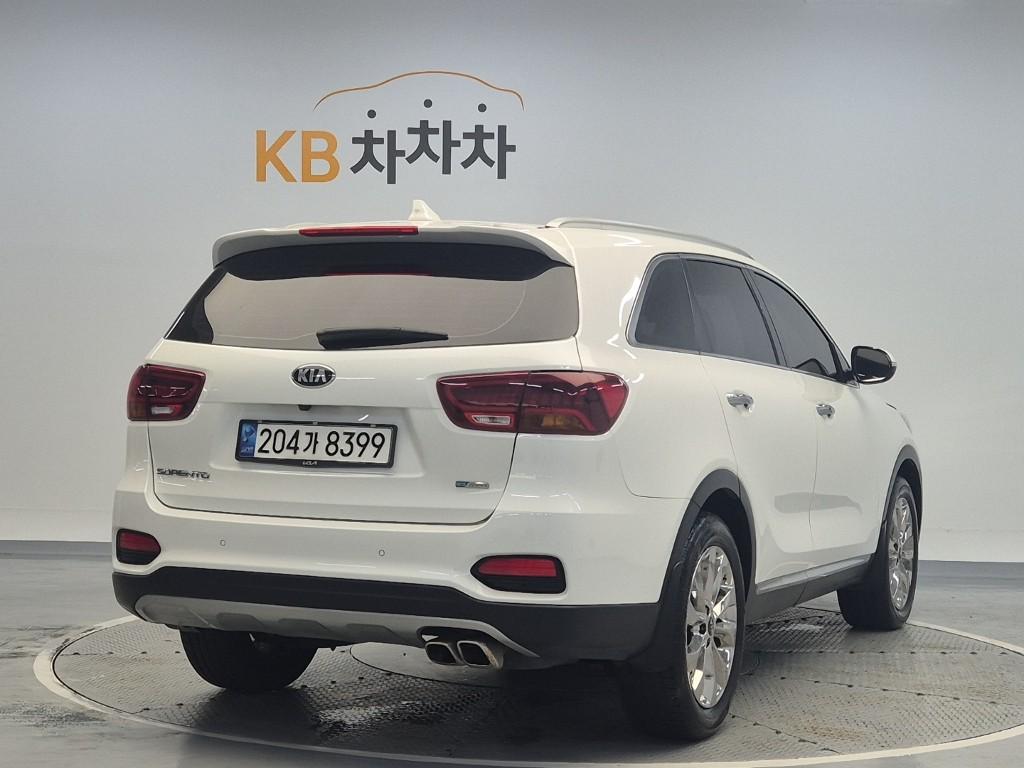 KIA The New Sorento Diesel R2.0 2WD