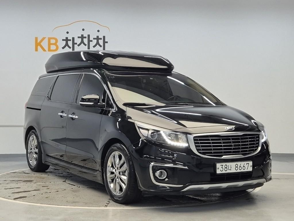 Kia Carnival Noblesse V6 Lambda 3.3 Gasoline High Limousine 5