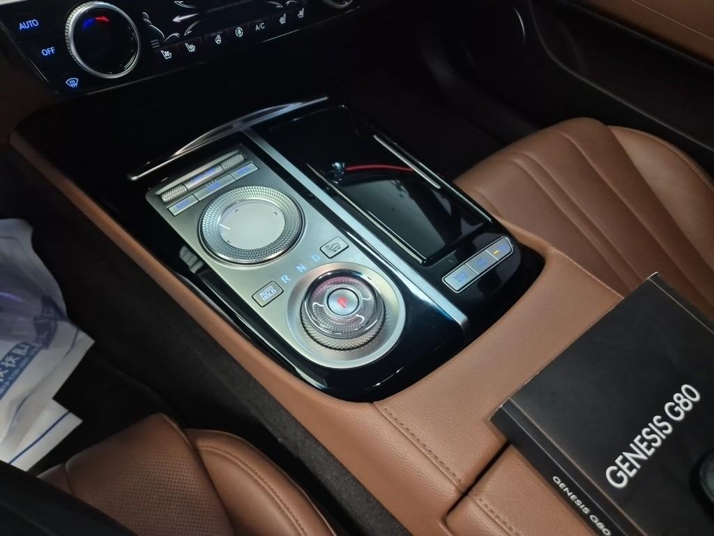 GENESIS The All New G80 Gasoline 2.5 2WD
