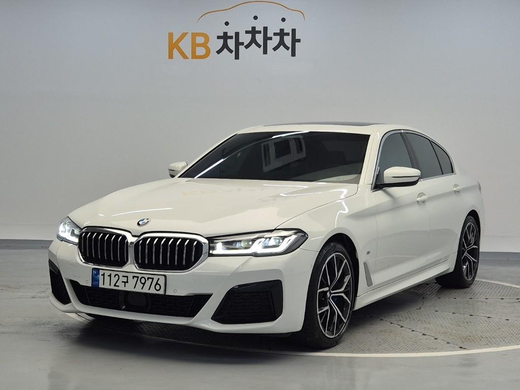 BMW 5 Series (7th Generation) 530i