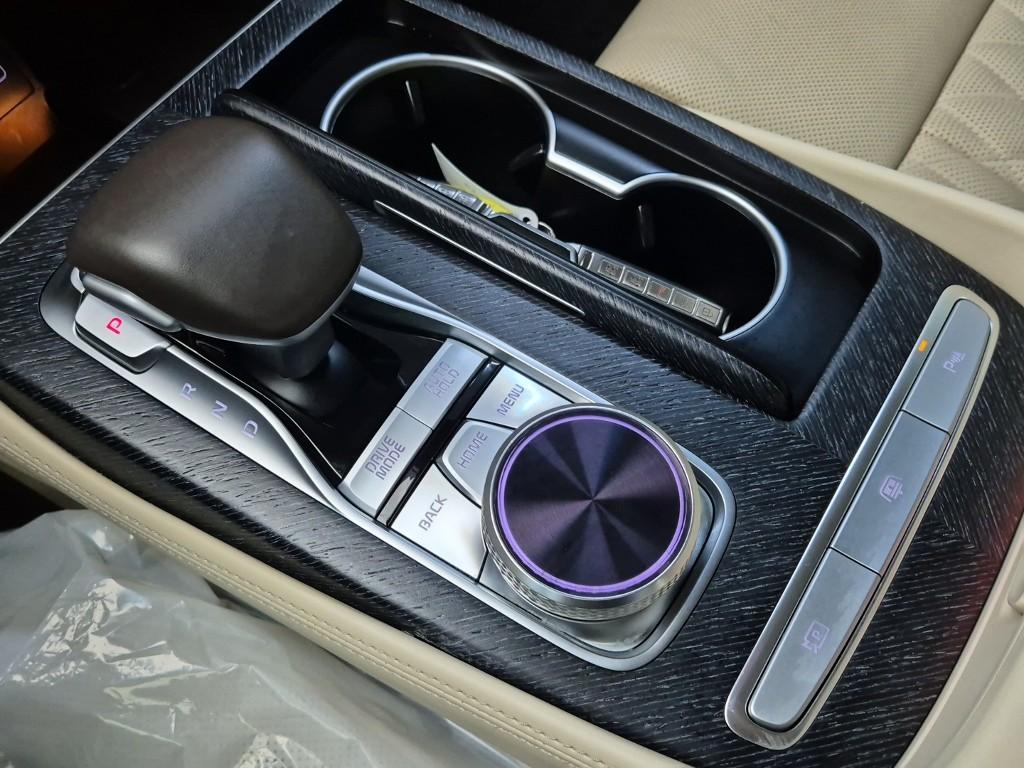KIA The New K9(RJ) 3.8 Gasoline AWD