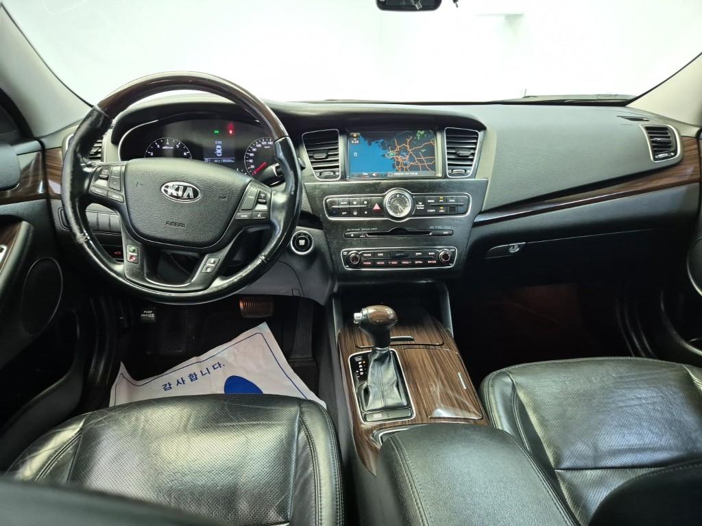 KIA The New K7 2.4 GDI