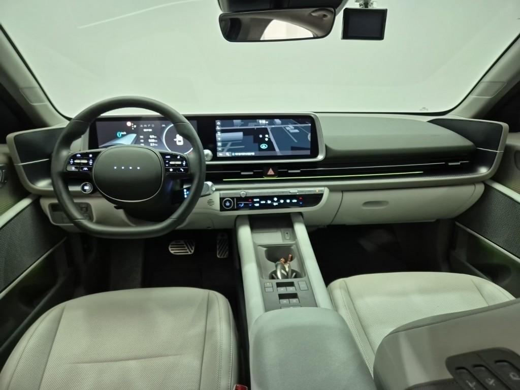 HYUNDAI Ioniq 6 Long Range 2WD