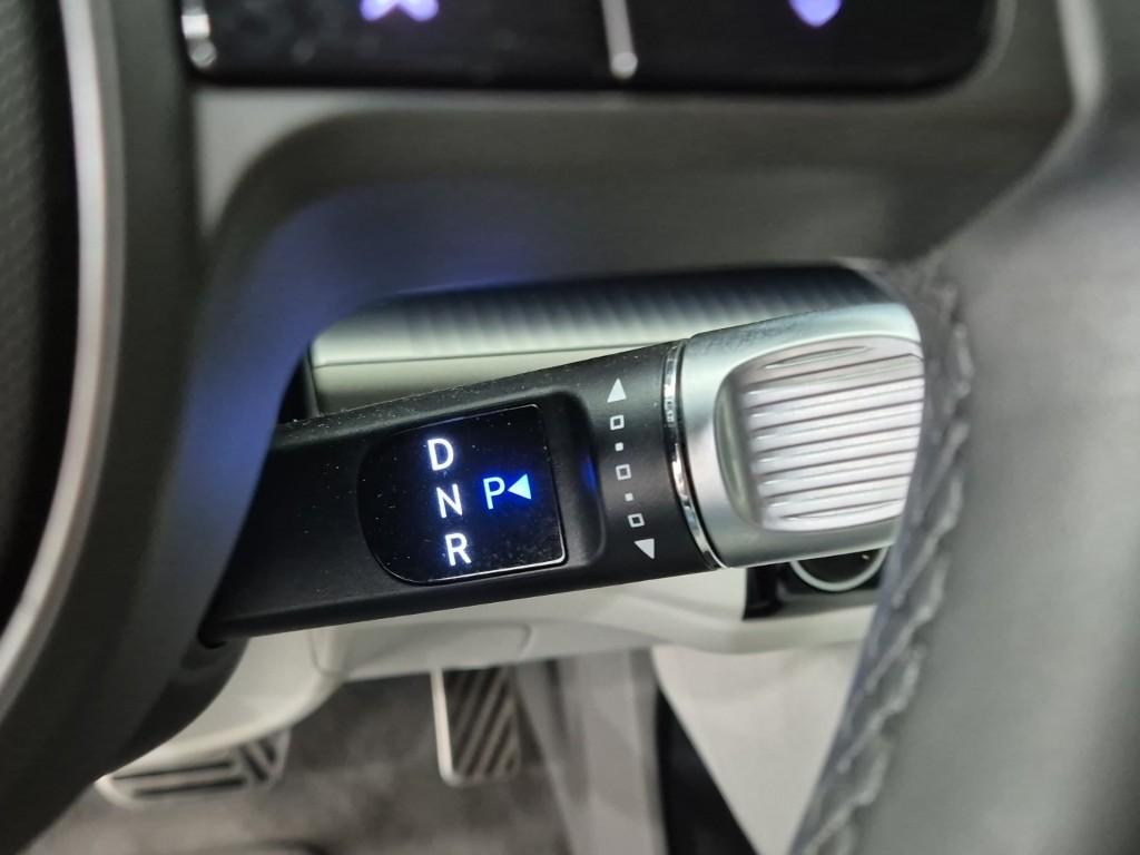 HYUNDAI Ioniq 6 Long Range 2WD