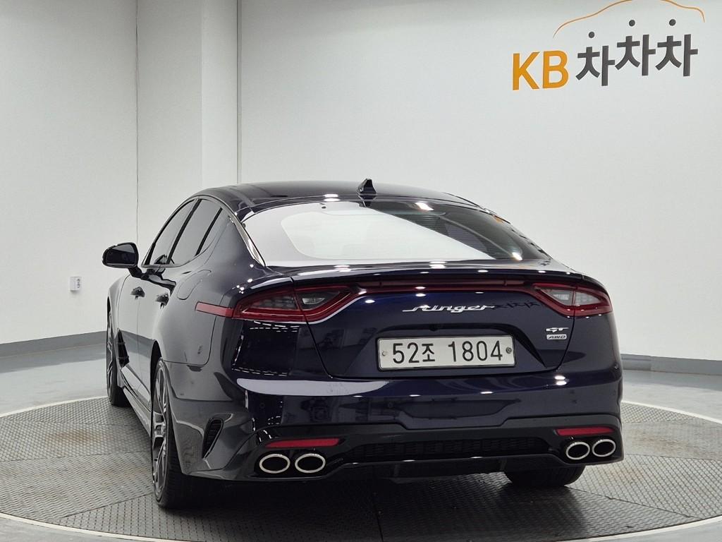 KIA Stinger 3.3 Turbo AWD