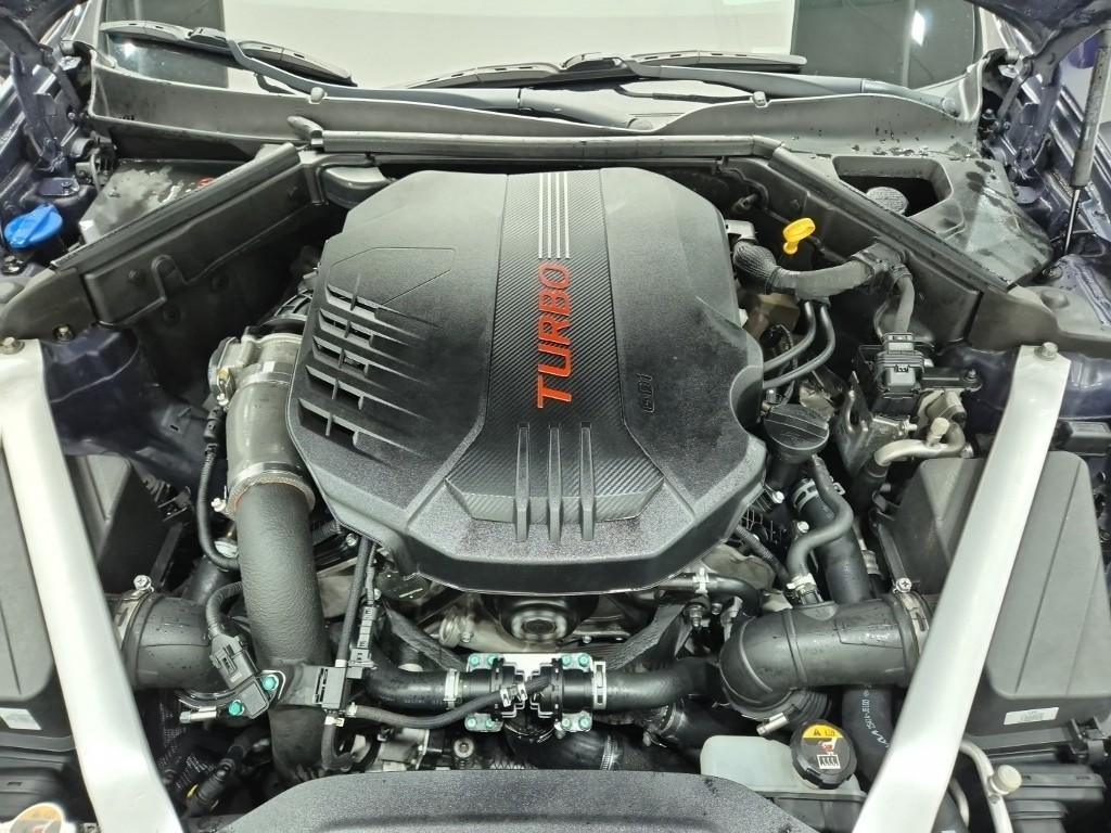 KIA Stinger 3.3 Turbo AWD