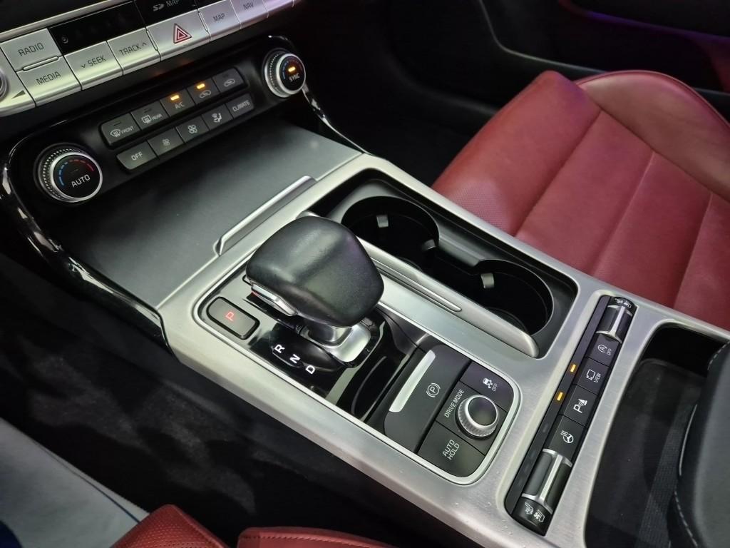 KIA Stinger 3.3 Turbo AWD