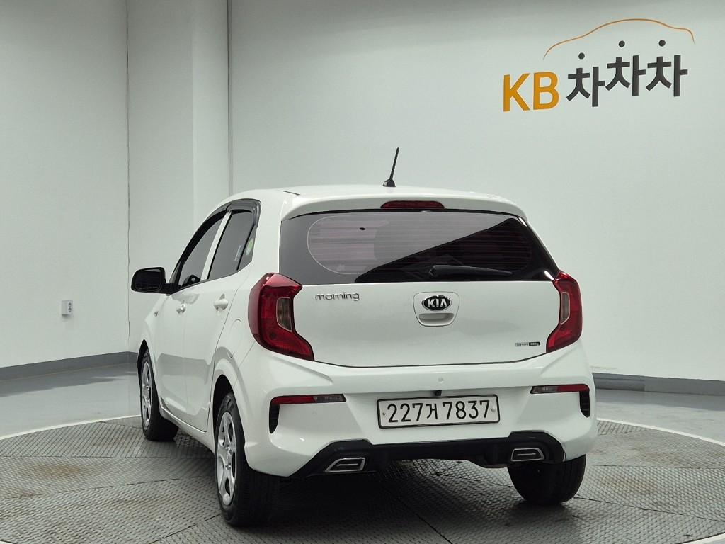Kia Morning Urban Special Smart Stream G1.0 MPI Van 3