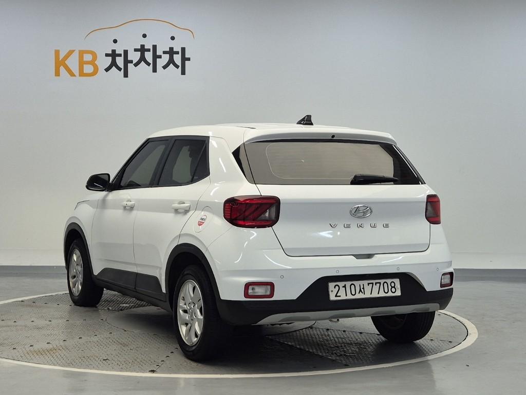 HYUNDAI Venue Smart