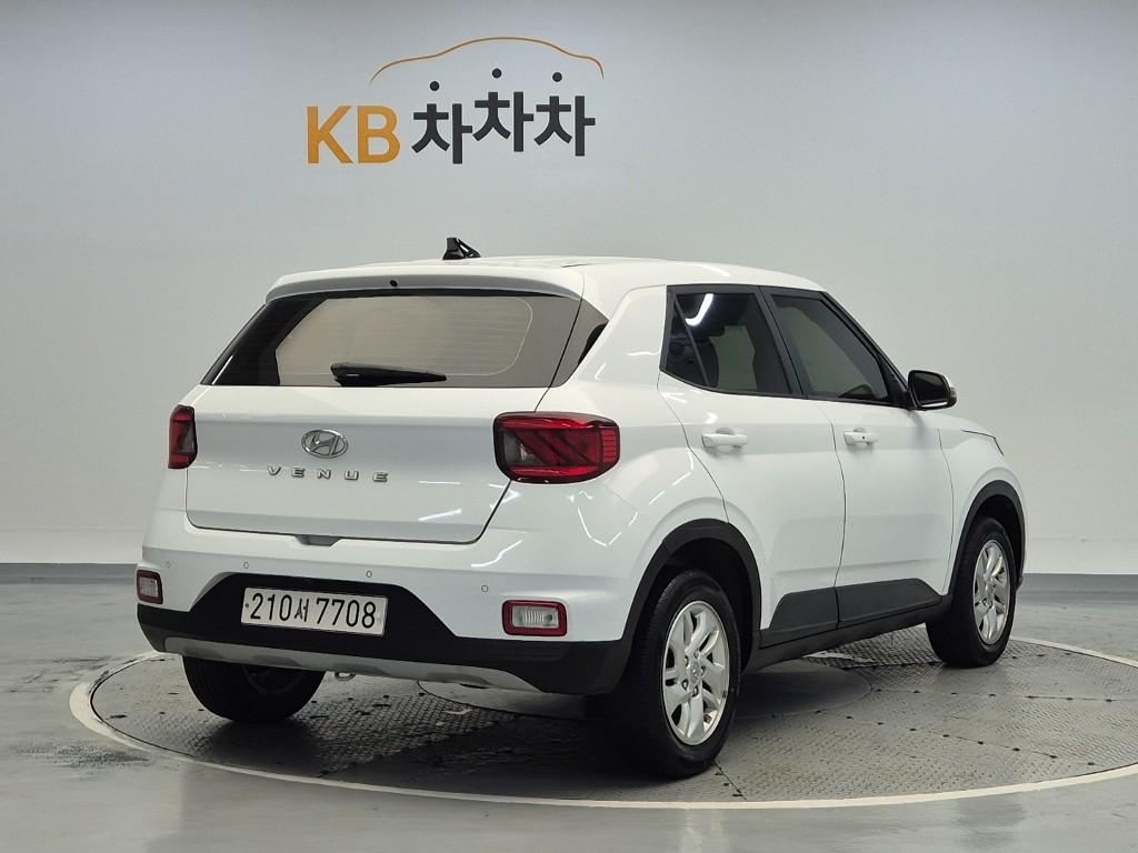 HYUNDAI Venue Smart