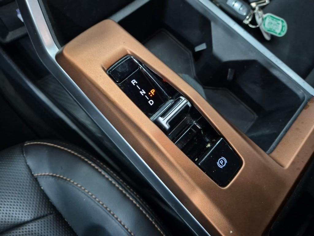 KG MOBILITY(SSANGYONG) The New Torres 1.5 GDI-T Van 2WD