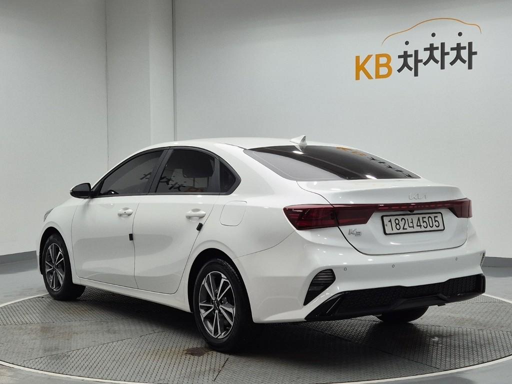 KIA The New K3 1.6 Gasoline