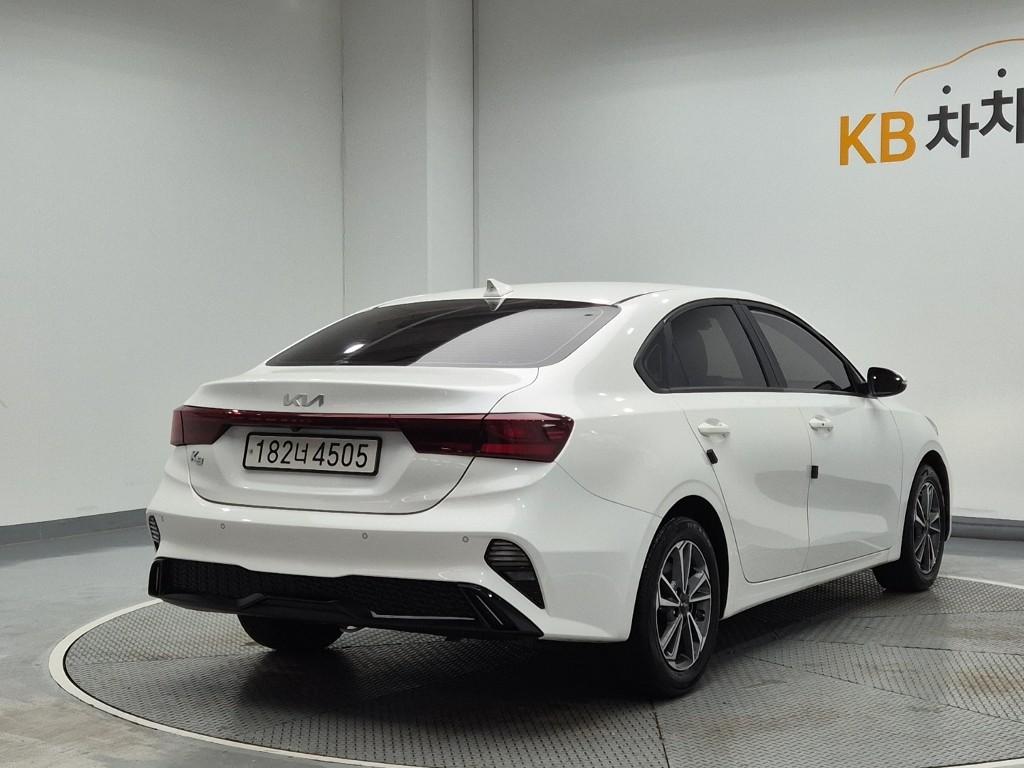 KIA The New K3 1.6 Gasoline