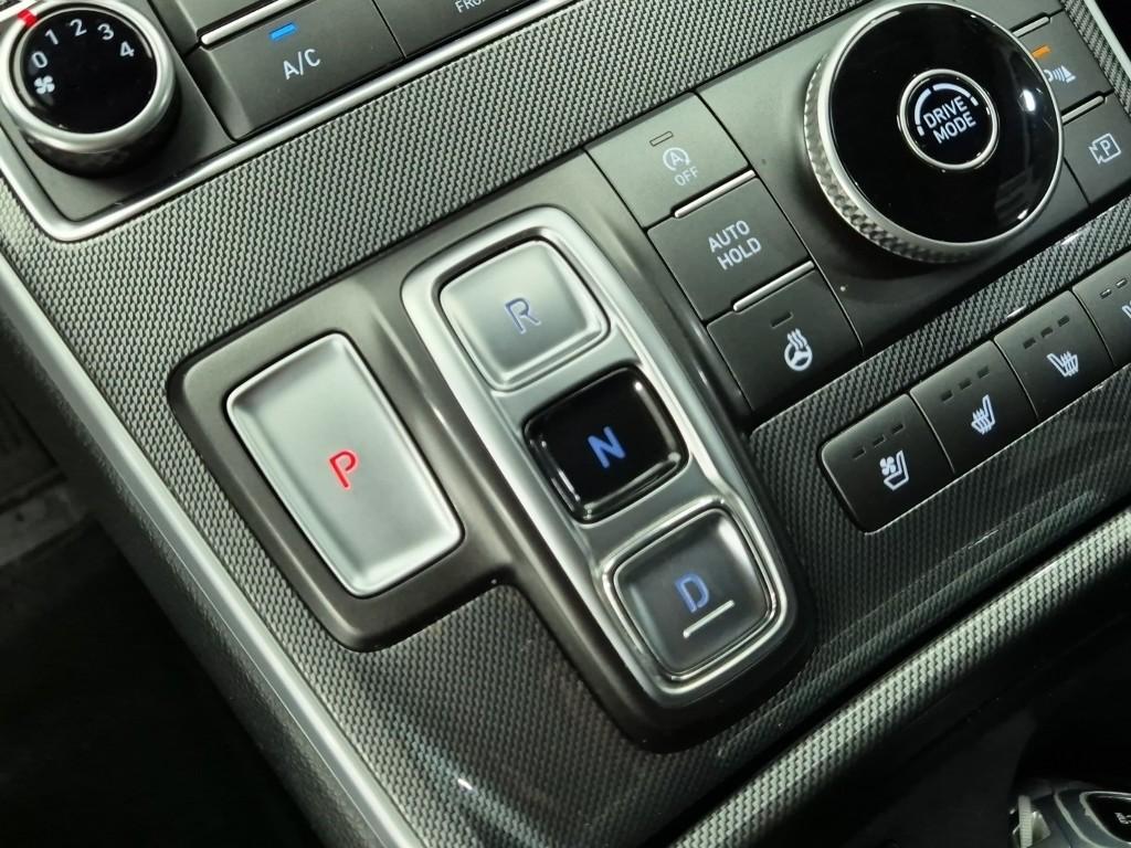 Hyundai Santa Fe Premium Diesel 2.2 2WD 9