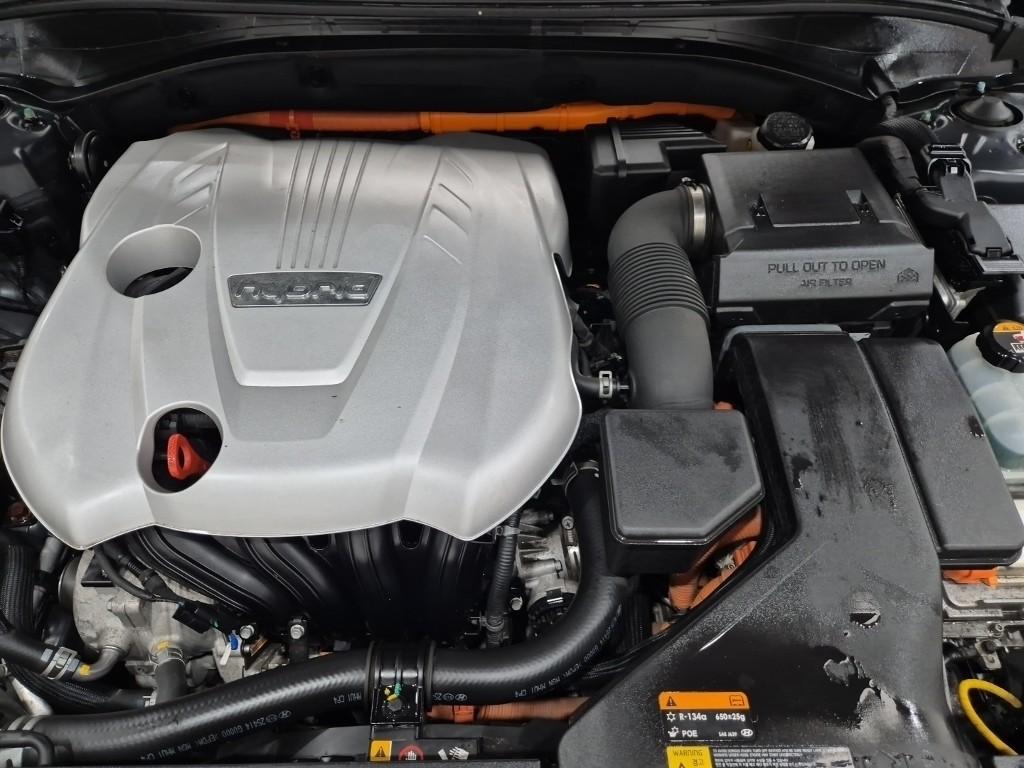 Hyundai Grandeur IG Hybrid Exclusive Special Hybrid 6