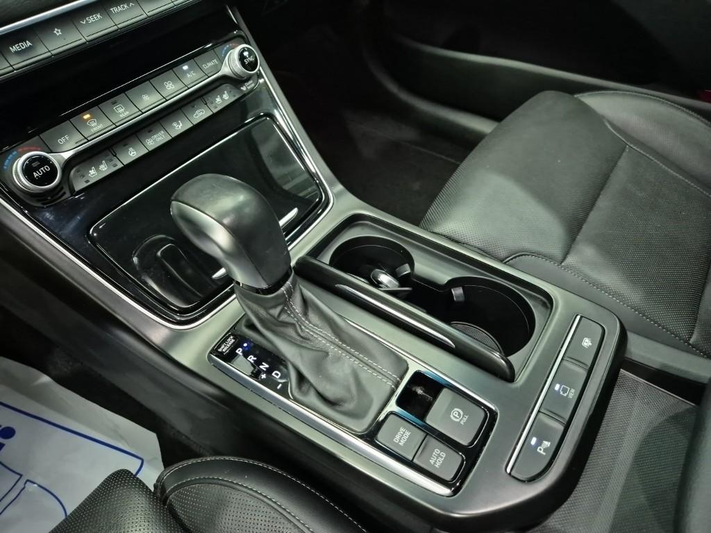 Hyundai Grandeur IG Hybrid Exclusive Special Hybrid 9