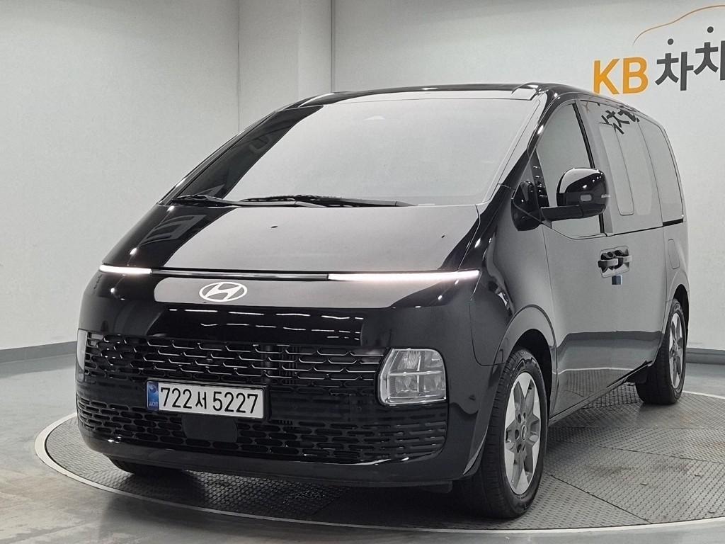 HYUNDAI Staria Hybrid 1.6 Hybrid Electric Vehicle Tourer 11-Seater