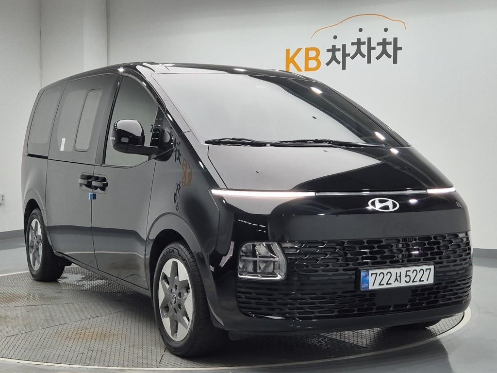 HYUNDAI Staria Hybrid 1.6 Hybrid Electric Vehicle Tourer 11-Seater