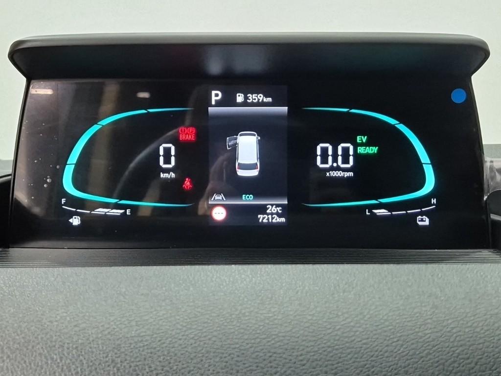 HYUNDAI Staria Hybrid 1.6 Hybrid Electric Vehicle Tourer 11-Seater