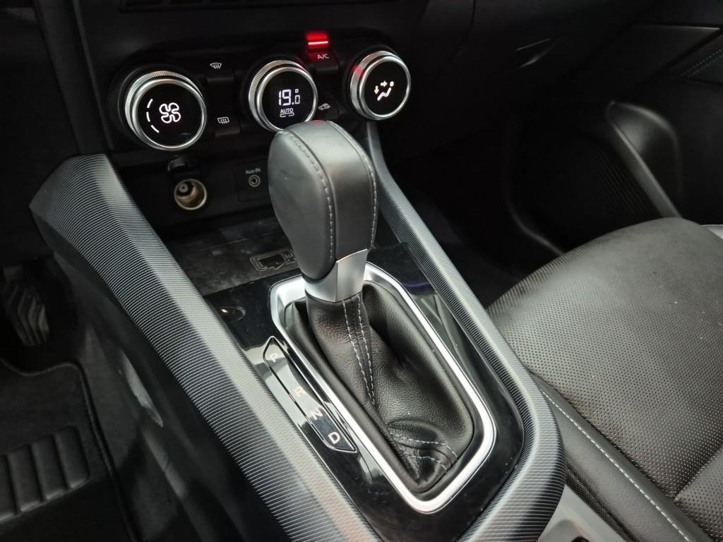 RENAULT(SAMSUNG) XM3 TCe 260