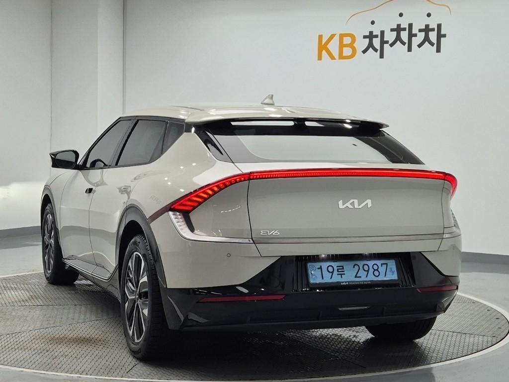 Kia EV6 Air Long Range 2WD — фото 2