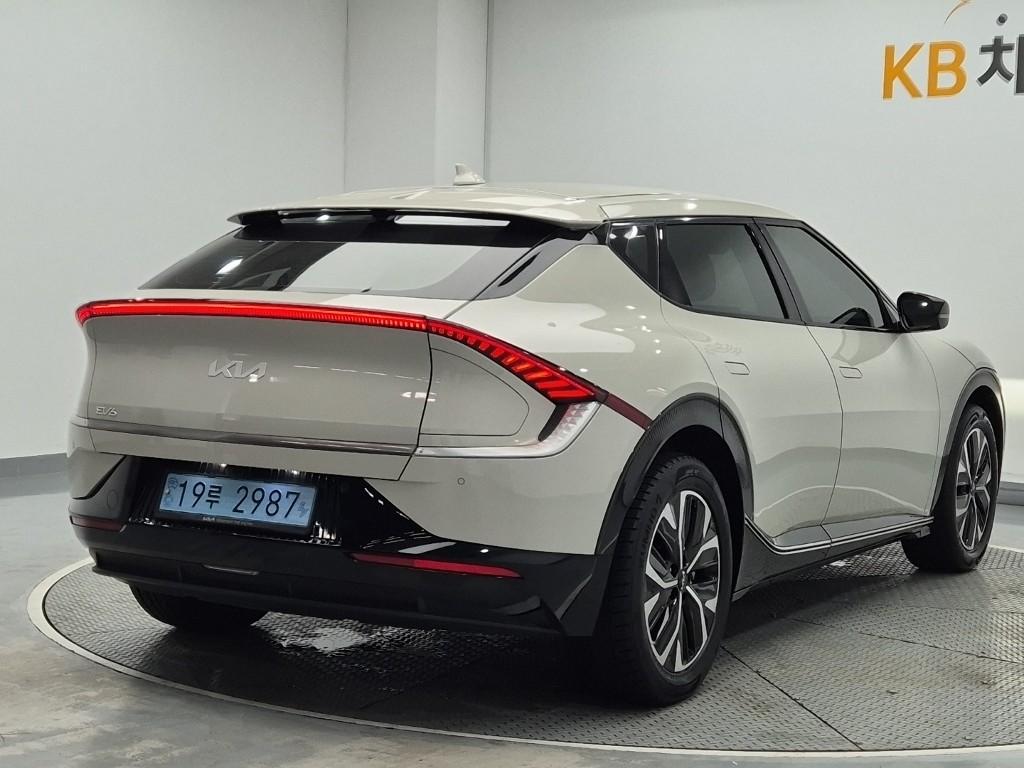 Kia EV6 Air Long Range 2WD — фото 3