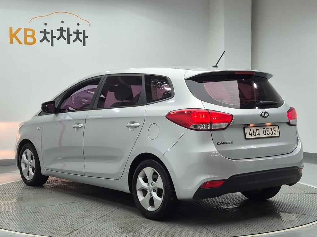 KIA All New Carens 2.0 LPI