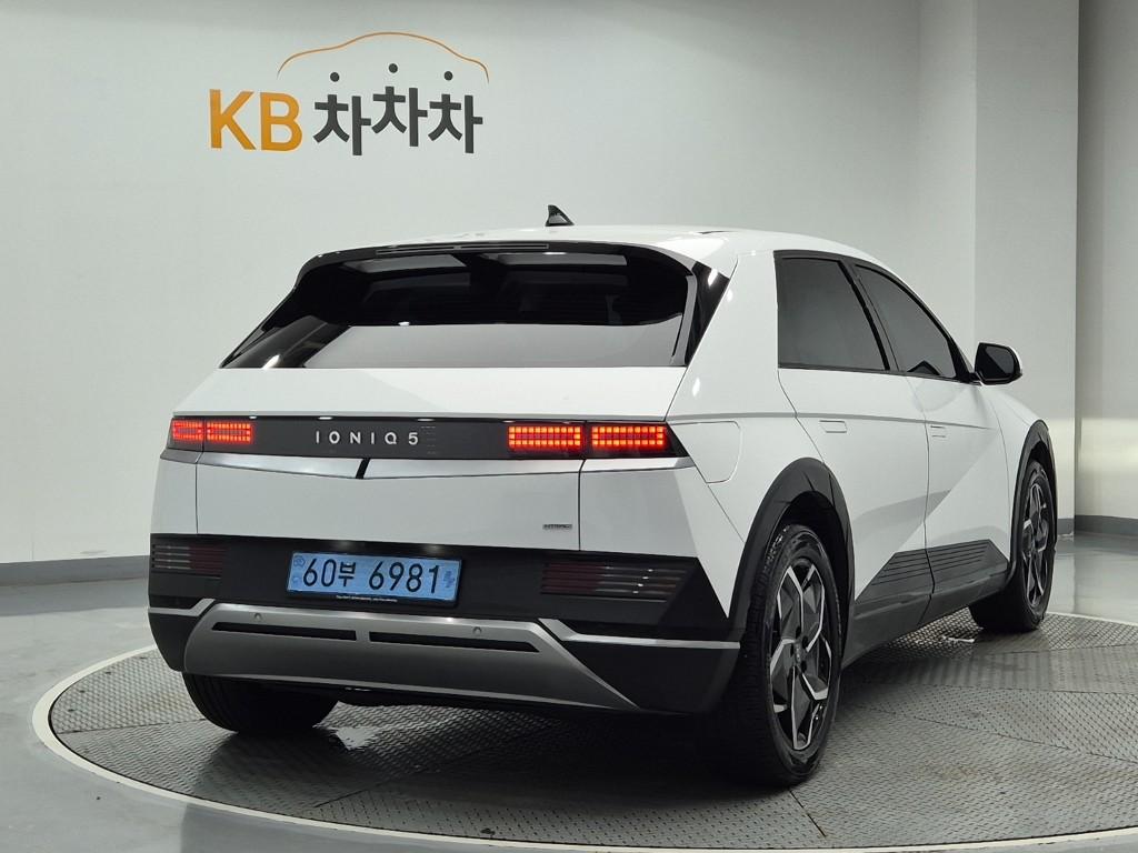 Hyundai IONIQ 5 Long Range Exclusive Long Range AWD 4