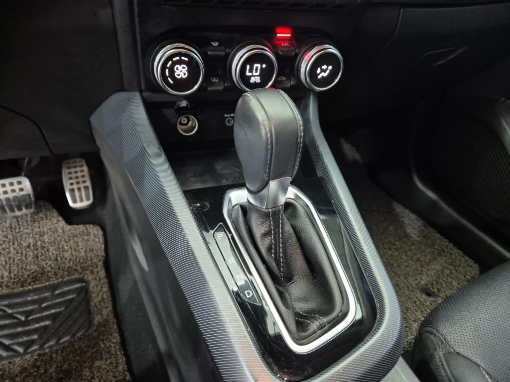 RENAULT(SAMSUNG) XM3 TCe 260