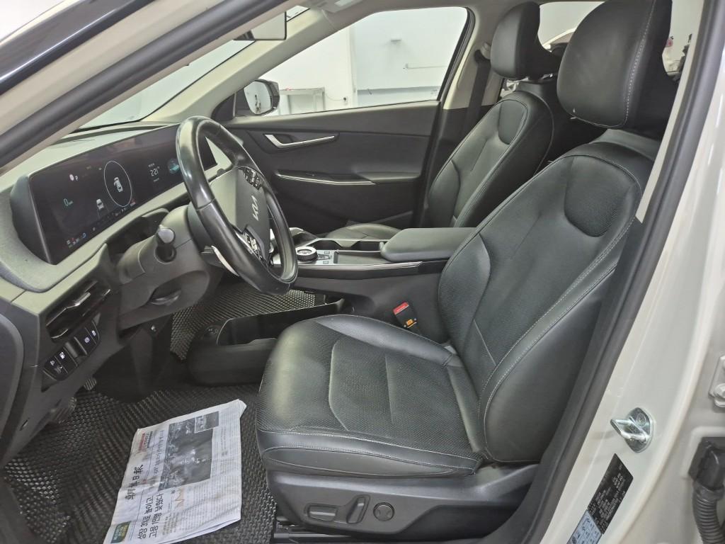 Kia EV6, 2022, фотография 11