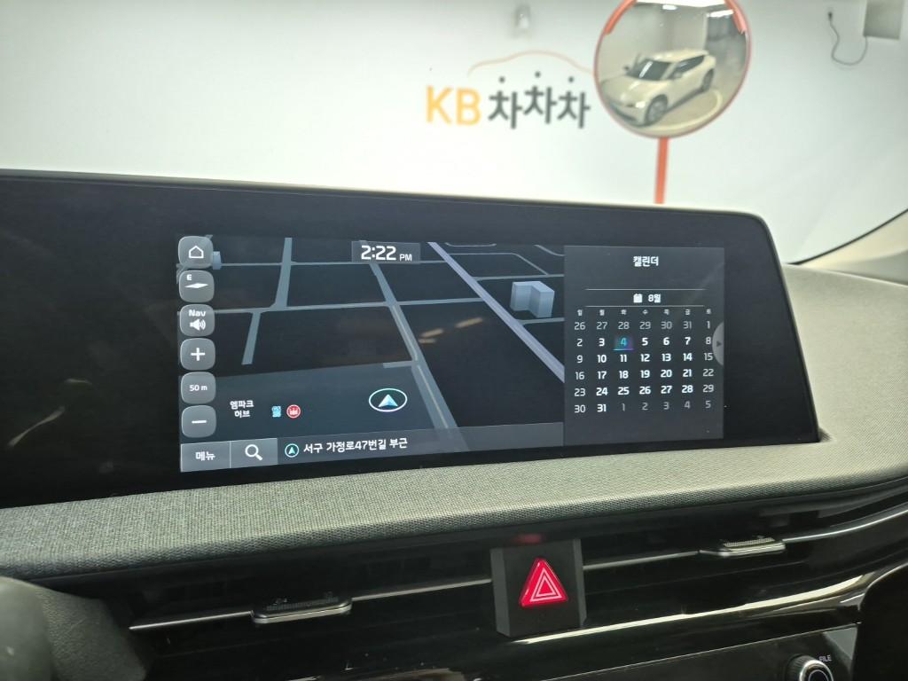 Kia EV6, 2022, фотография 12