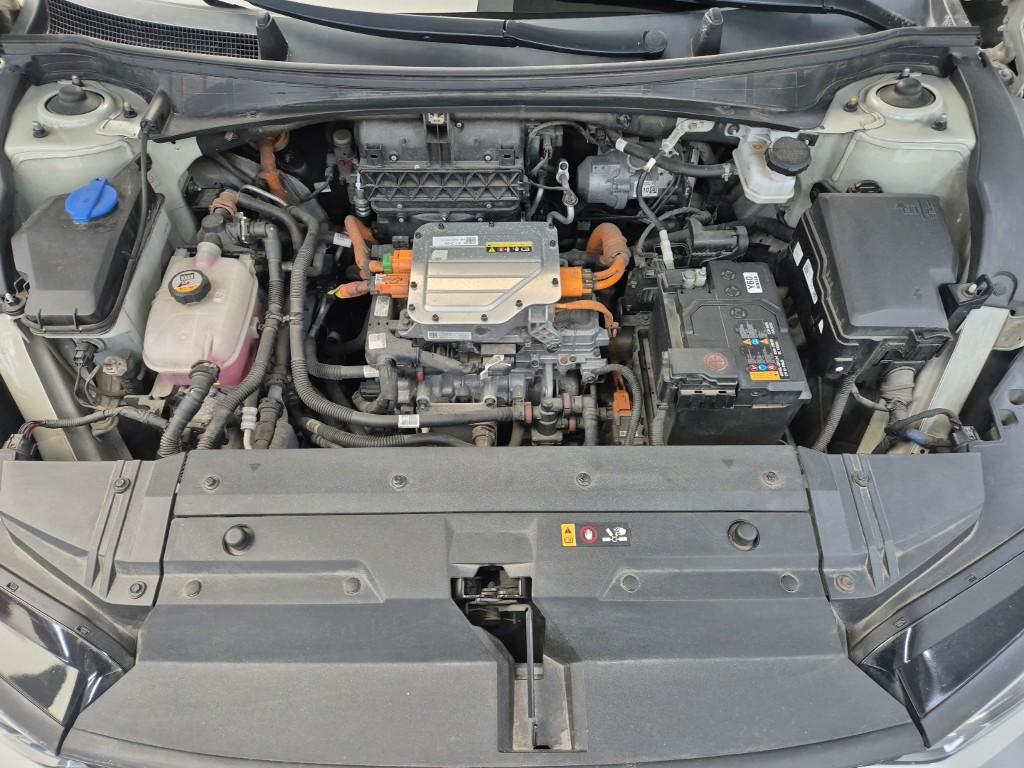 Kia EV6, 2022, фотография 5