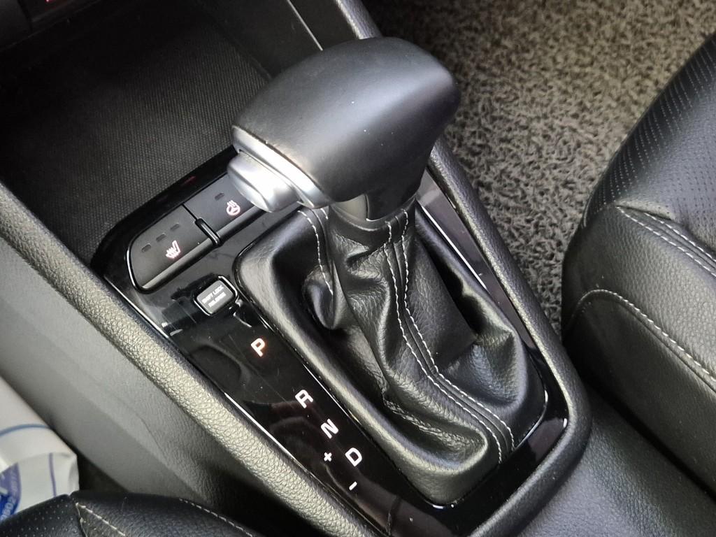 KIA Stonic 1.4 Gasoline