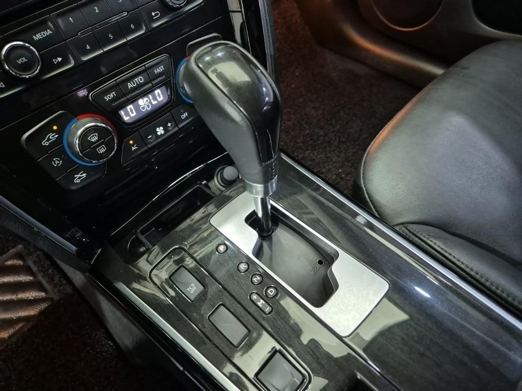 RENAULT(SAMSUNG) New SM7 Nova 2.0 LPe