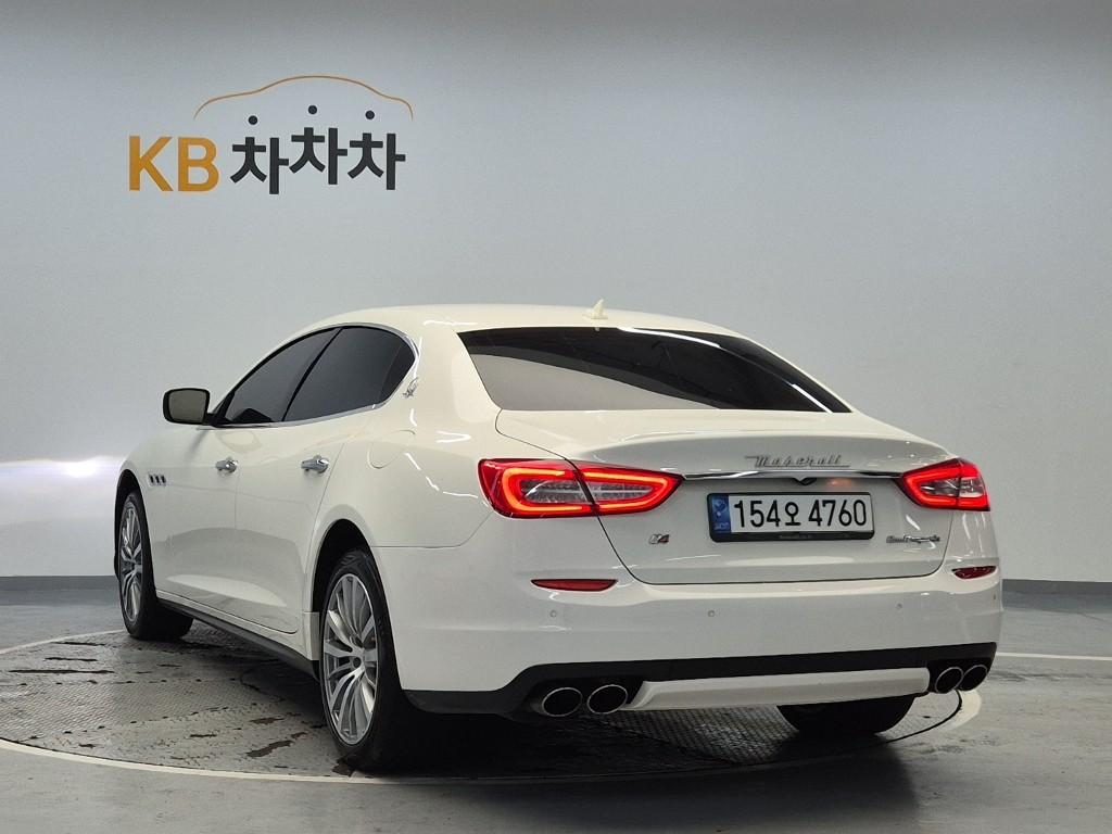 MASERATI Quattroporte (6th Generation) 3.0 V6