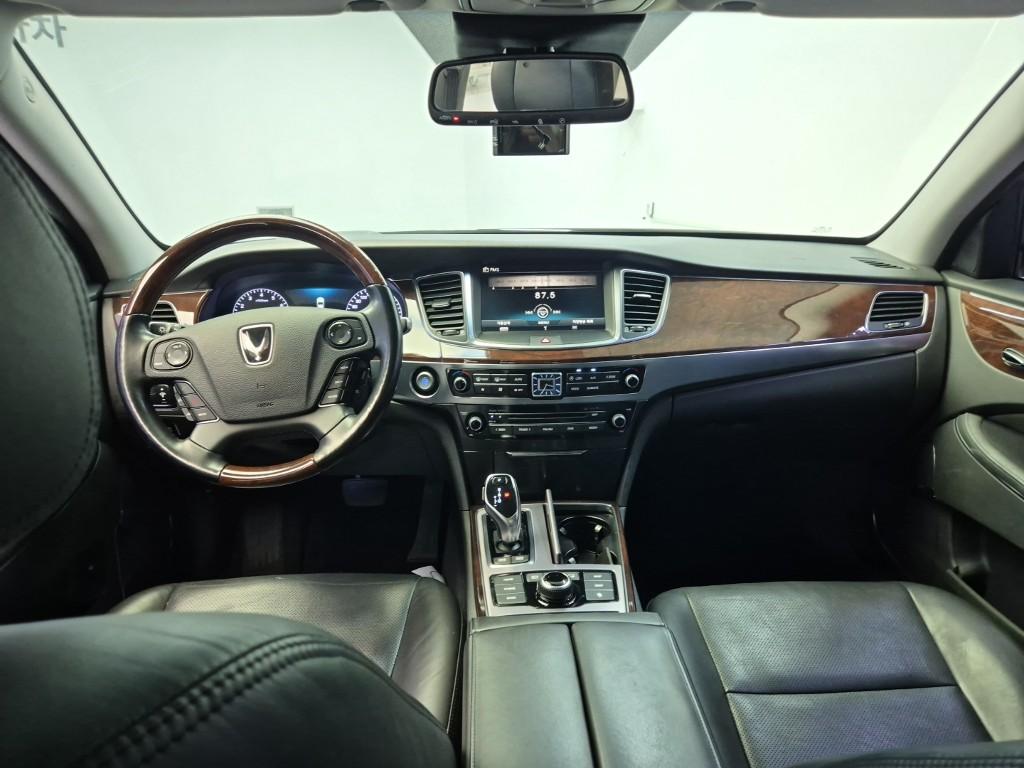 HYUNDAI Ecuus (New Model) VS380