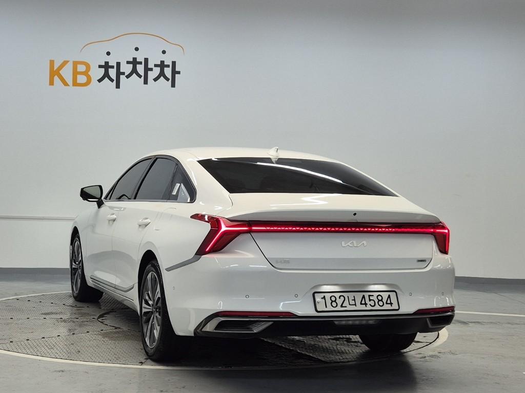 KIA K8 Hybrid HEV