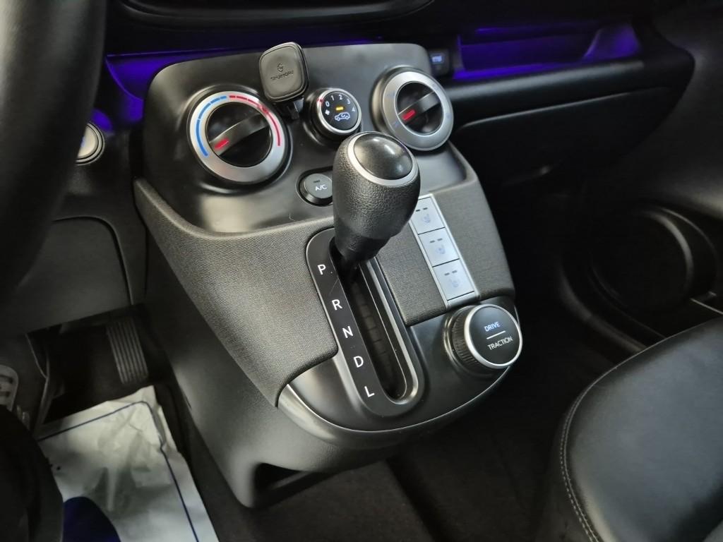 HYUNDAI CASPER Gasoline 1.0