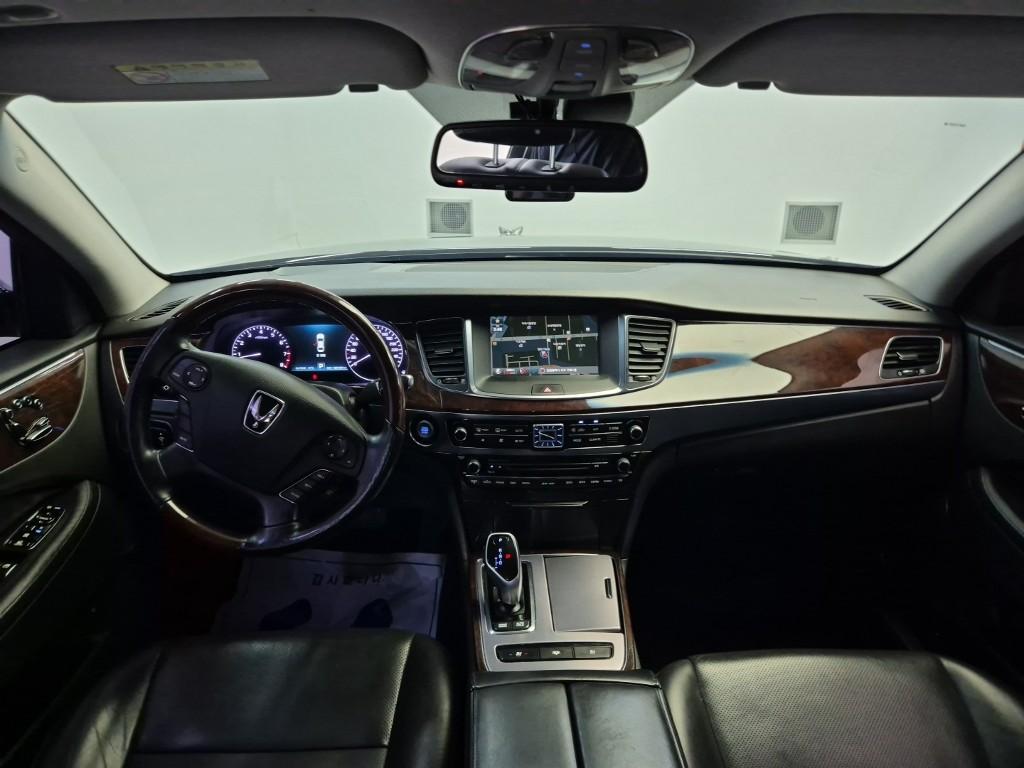 HYUNDAI Ecuus (New Model) VS380
