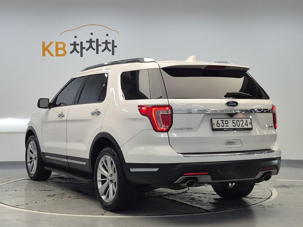 FORD Explorer (5th Generation) 2.3 AWD